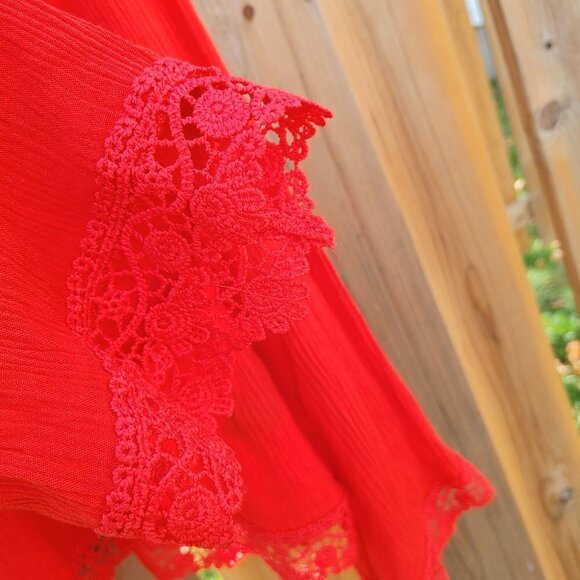 H&M X Coachella Official Collection Red Boho Top Flare Sleeve Size Small - Picture 2 of 5